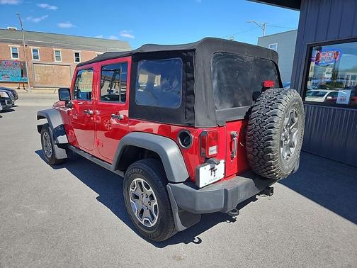 Flame Red Clearcoat 2014 Jeep Wrangler Unlimited Rubicon
