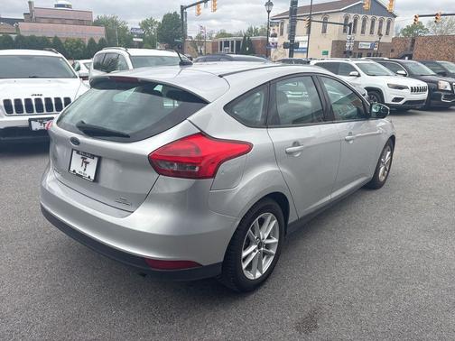 Ingot Silver 2015 Ford Focus SE