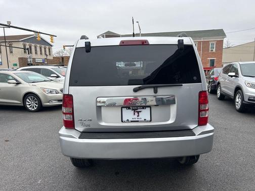 2012 Jeep Liberty Sport