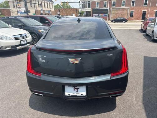 2018 Cadillac XTS Luxury