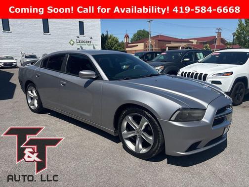 Billet Silver Metallic Clearcoat 2013 Dodge Charger SXT