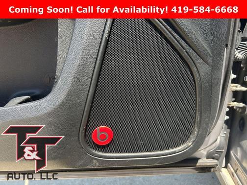 Billet Silver Metallic Clearcoat 2013 Dodge Charger SXT