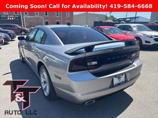 Billet Silver Metallic Clearcoat 2013 Dodge Charger SXT