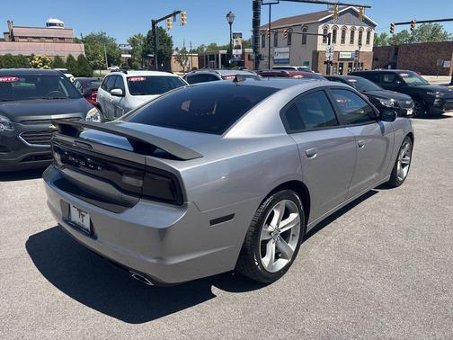 Billet Silver Metallic Clearcoat 2013 Dodge Charger SXT