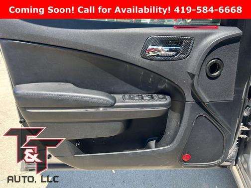 Billet Silver Metallic Clearcoat 2013 Dodge Charger SXT