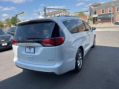 2018 Chrysler Pacifica Limited