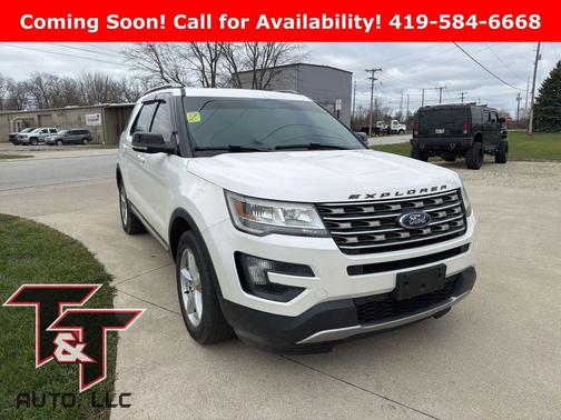 White Platinum Metallic Tri-Coat 2016 Ford Explorer XLT