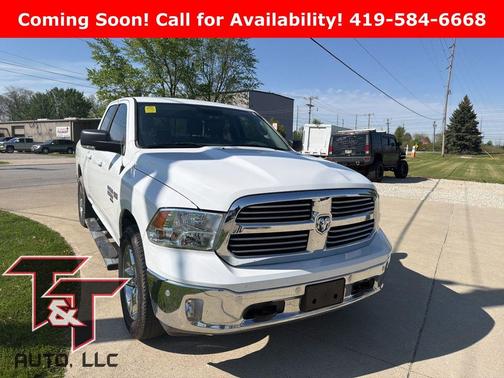 Bright White Clearcoat 2019 RAM 1500 Big Horn