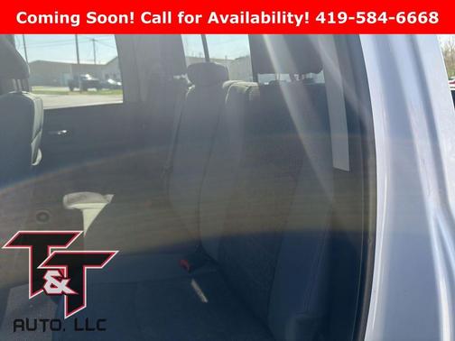 Bright White Clearcoat 2019 RAM 1500 Big Horn