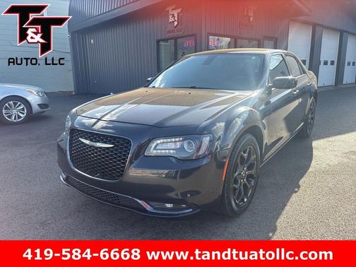 2019 Chrysler 300 S