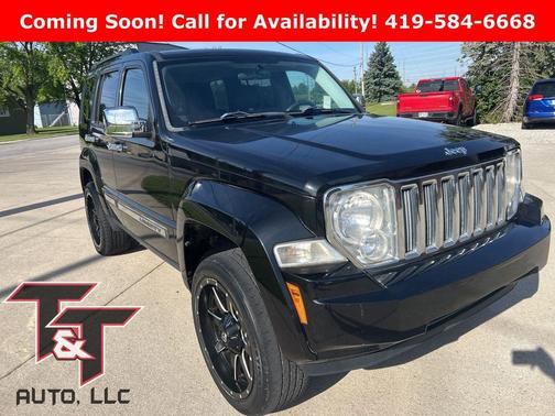 Brilliant Black Crystal Pearlcoat 2012 Jeep Liberty Sport
