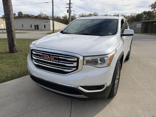2018 GMC Acadia SLE-2