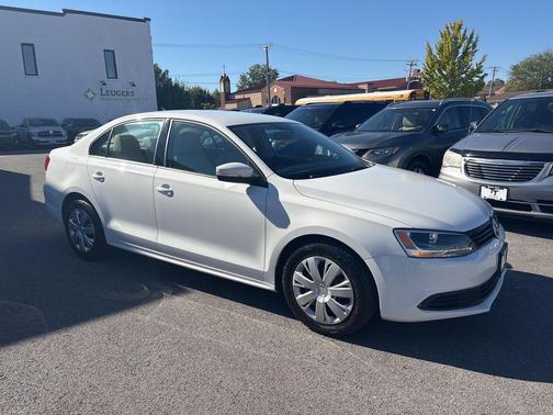 2014 Volkswagen Jetta Auto SE