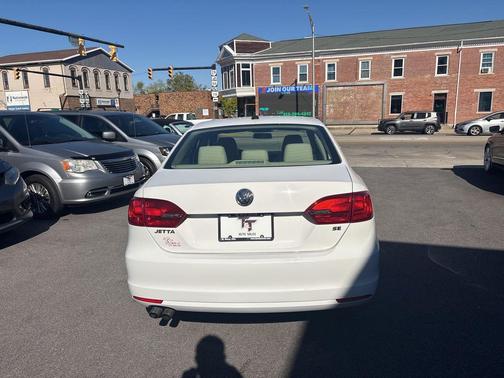 2014 Volkswagen Jetta Auto SE