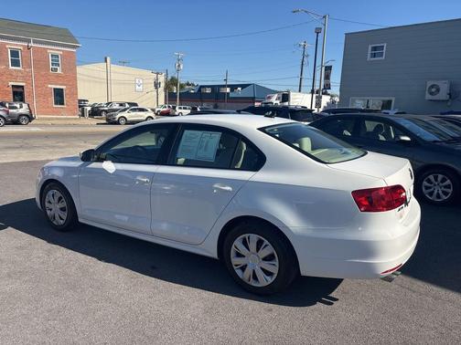 2014 Volkswagen Jetta Auto SE