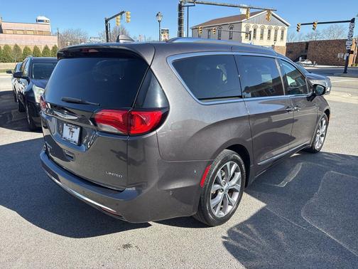 2018 Chrysler Pacifica Limited