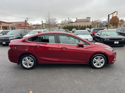 2018 Chevrolet Cruze LT