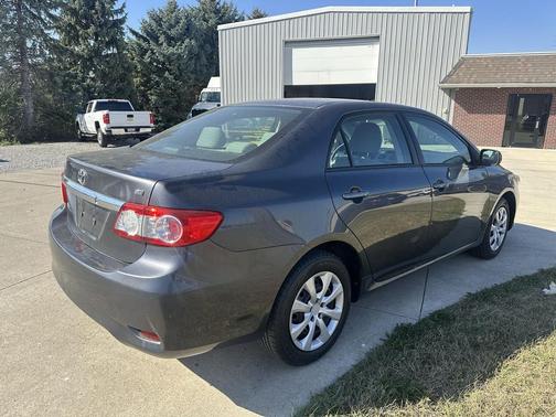 2012 Toyota Corolla LE