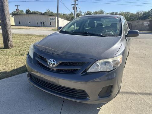 2012 Toyota Corolla LE