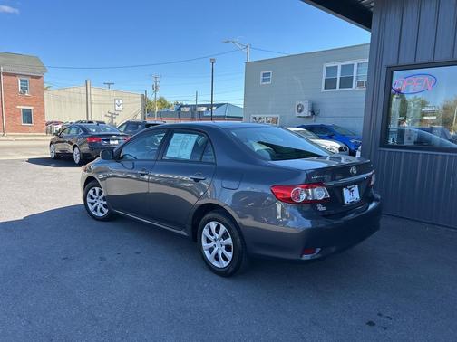 2012 Toyota Corolla LE