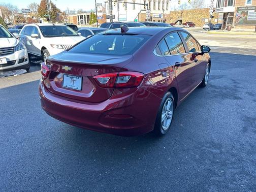 2017 Chevrolet Cruze LT