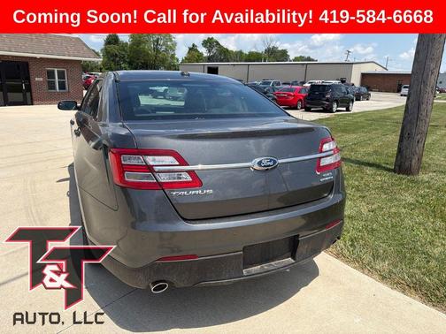 Magnetic Metallic 2015 Ford Taurus SEL