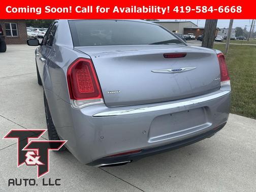 2018 Chrysler 300 Limited