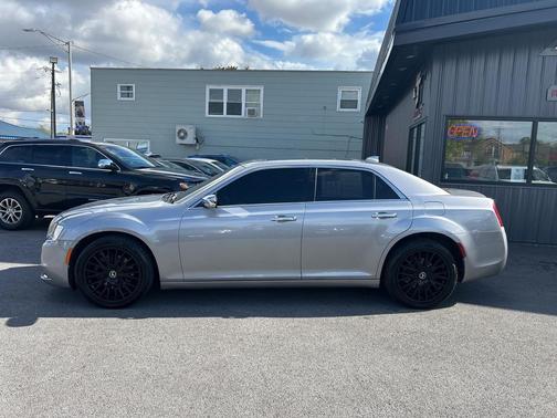2018 Chrysler 300 Limited