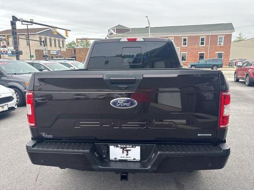 Magma Red 2018 Ford F-150 XLT