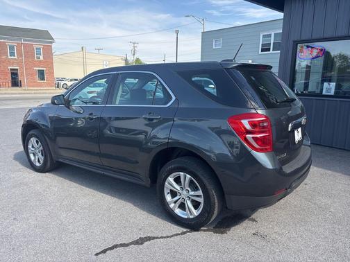 Nightfall Gray Metallic 2017 Chevrolet Equinox LS