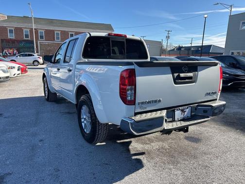 2016 Nissan Frontier SV