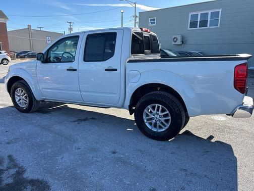 2016 Nissan Frontier SV