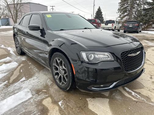 2015 Chrysler 300 S