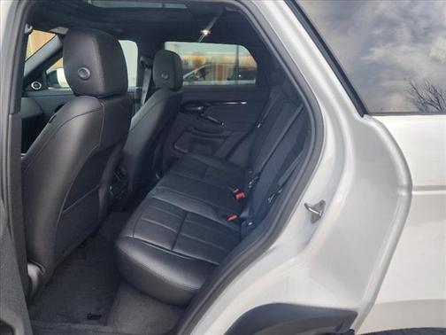 2024 Land Rover Range Rover Evoque Dynamic SE