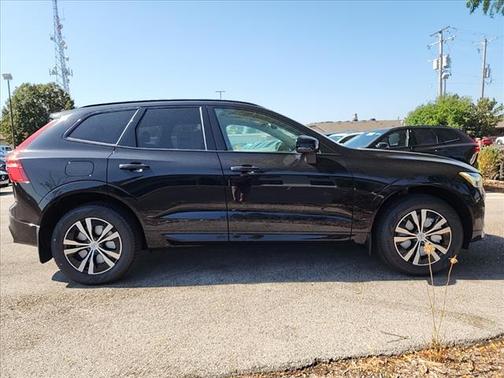 2025 Volvo XC60 Plug-In Hybrid T8 Core