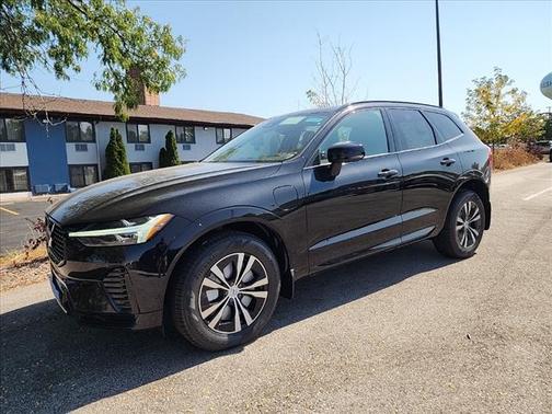 2025 Volvo XC60 Plug-In Hybrid T8 Core