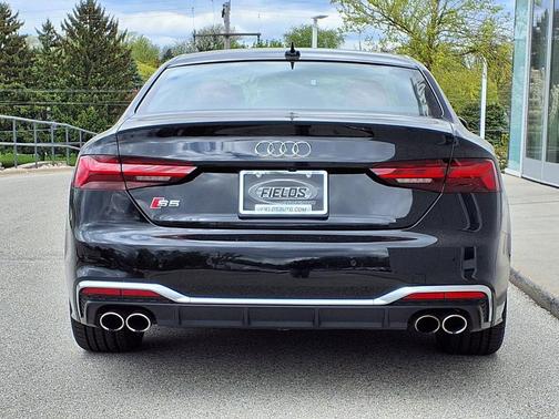 Mythos Black Metallic 2022 Audi S5 3.0T Prestige