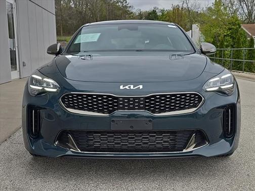 2022 Kia Stinger GT1