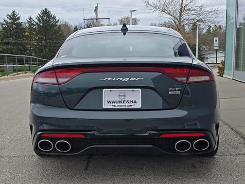 2022 Kia Stinger GT1