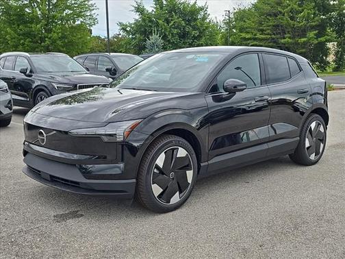 2025 Volvo EX30 Twin Motor Plus