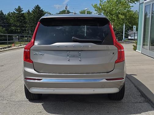 2022 Volvo XC90 T6 Inscription