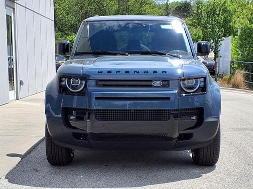 Tasman 2026 Land Rover Defender P300 S