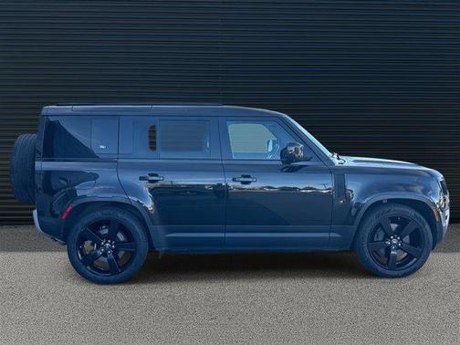 2020 Land Rover Defender 110 HSE