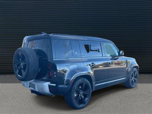 2020 Land Rover Defender 110 HSE