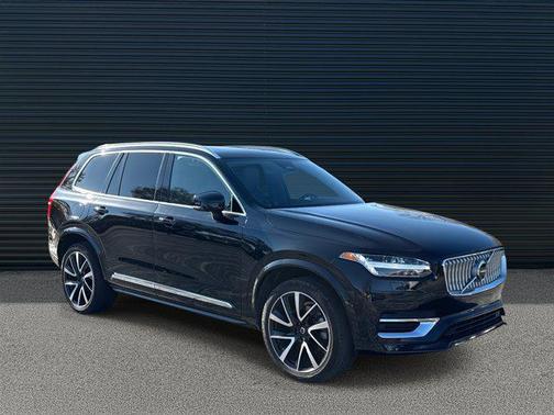2023 Volvo XC90 B6 Plus 7-Seater