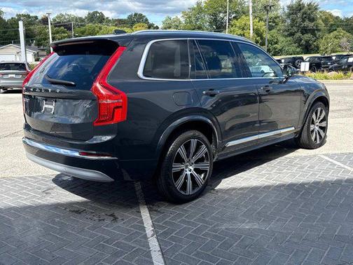 2022 Volvo XC90 T6 Inscription