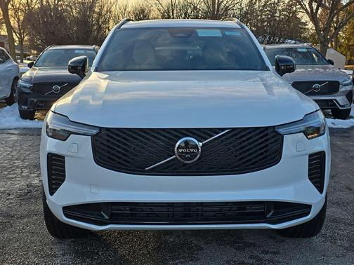 Crystal White Pearl 2026 Volvo XC90 Ultra Dark Theme, B6 AWD Gas (mild hybrid), Gasoline, 7 Seats