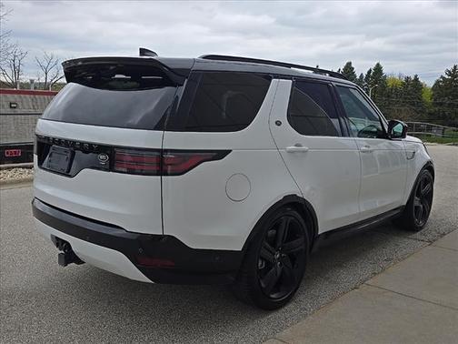 2023 Land Rover Discovery P360 HSE R-Dynamic