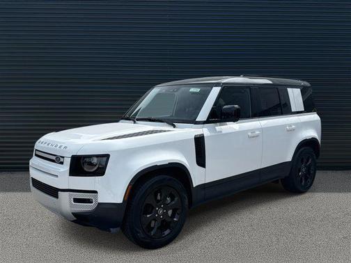 2025 Land Rover Defender 110 P400 S