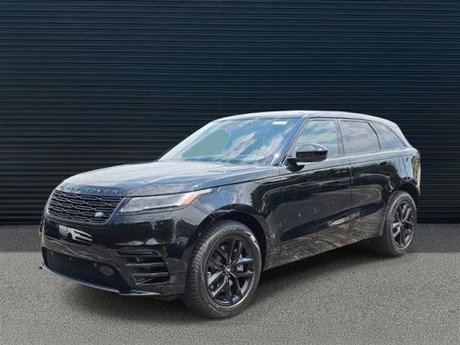 2026 Land Rover Range Rover Velar P250 SE R-Dynamic